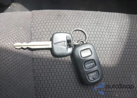 2005 Pontiac Vibe из США, поврежденный, VIN 5Y2SL66805Z466935